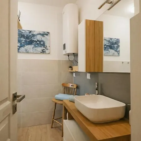 Apartment Seaside Nest - Monolocale A Pochi Passi Dalle Spiagge *